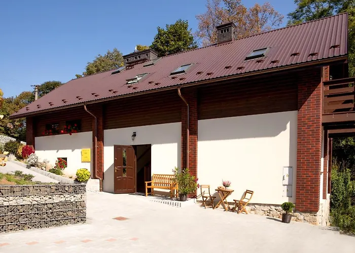 Przy Dolinie Holiday home *